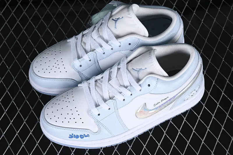 All categories Air Jordan Jordan series basketball shoes Air Jordan 1 Low Air Jordan 1 Low AJ1 Joe 1 Christmas customization Ice and Snow Puppy Low-top cultural and casual sneakers FQ9112-100